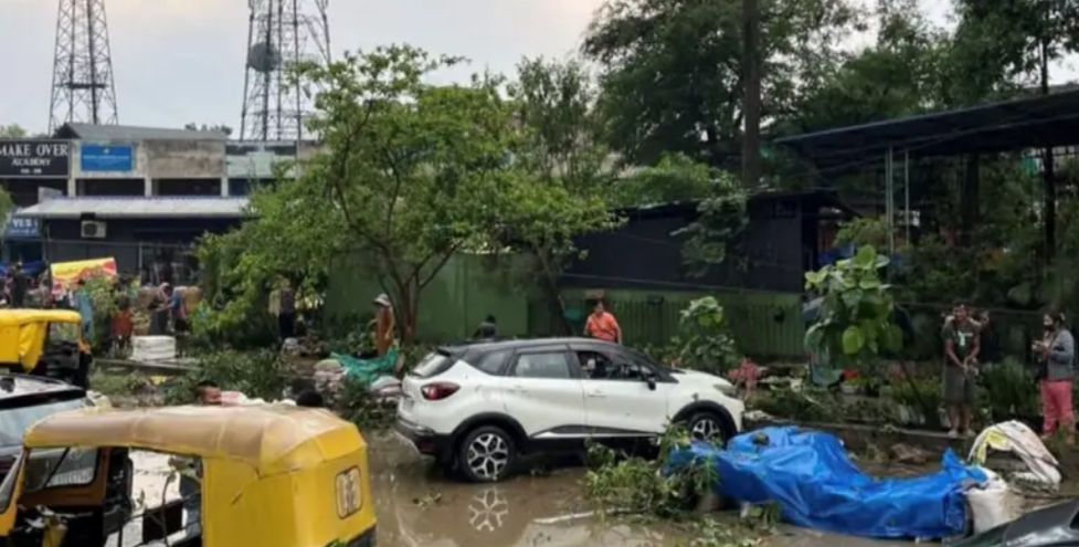 Heavy rain and storm in Dimapur