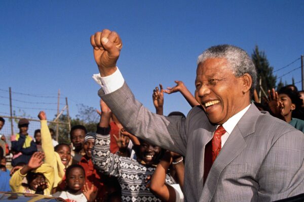 Bristol celebrates freedom with Nelson Mandela mural unveiling